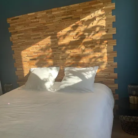 Charmant Appartement Bordeaux * בורדו